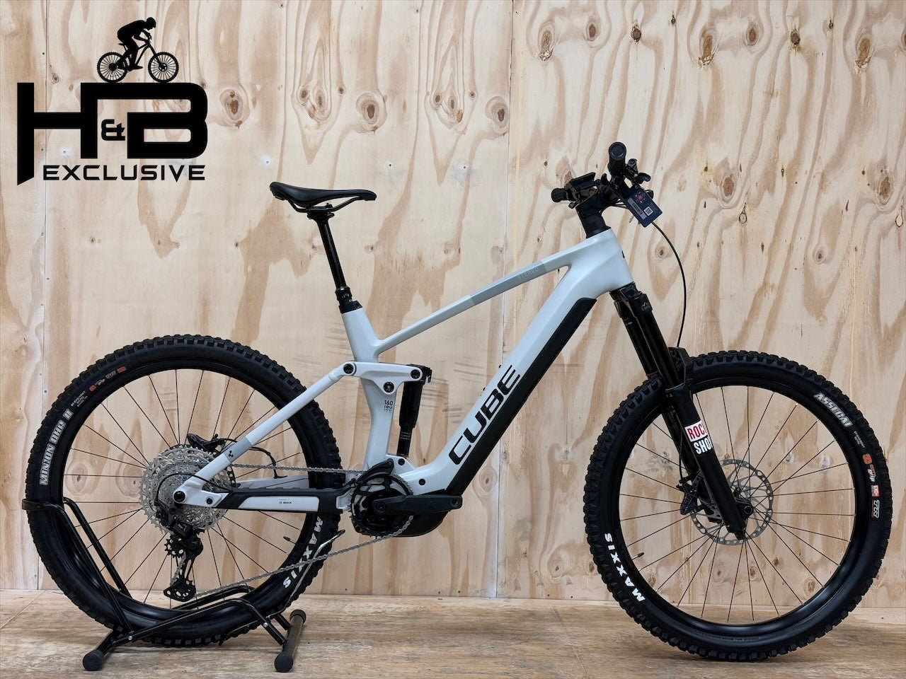 Fabelhafte Cube Stereo Hybrid 750 Bild