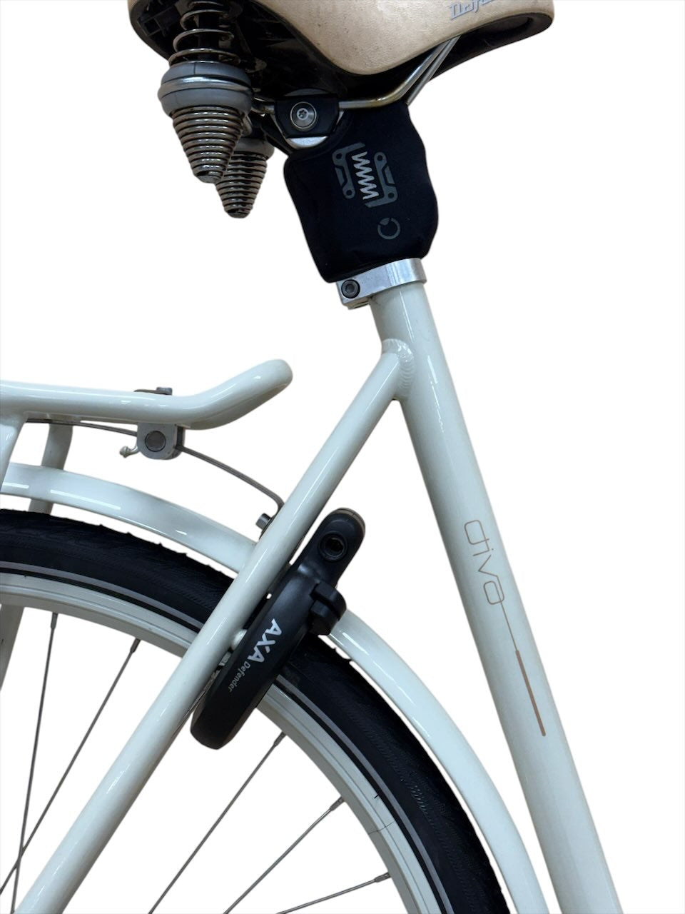 batavus trekkingrad Batavus Diva Plus Trekkingrad Generalüberholt aus zweiter Hand Trekkingrad  – H&B Exclusive