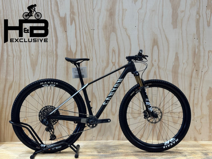 Canyon Exceed CF SLX 29 palcový horské bicykel Zrekonštruovaný Použitý bicykel 