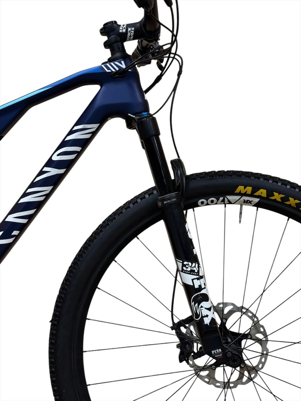Canyon Lux CF 7 29 inch mountain bike Refurbished Second -hand