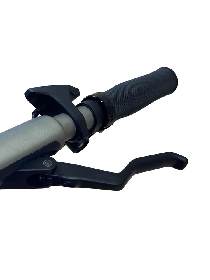 Canyon Precede:ON CF 8 bicicleta eléctrica Reacondicionadas bicicleta usada 