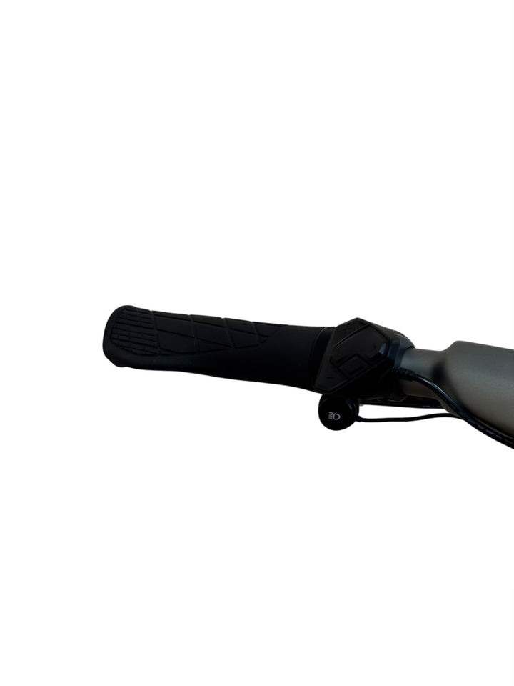 Canyon Precede:ON CF 9 ST E-Bike  Refurbished Gebruikte fiets 