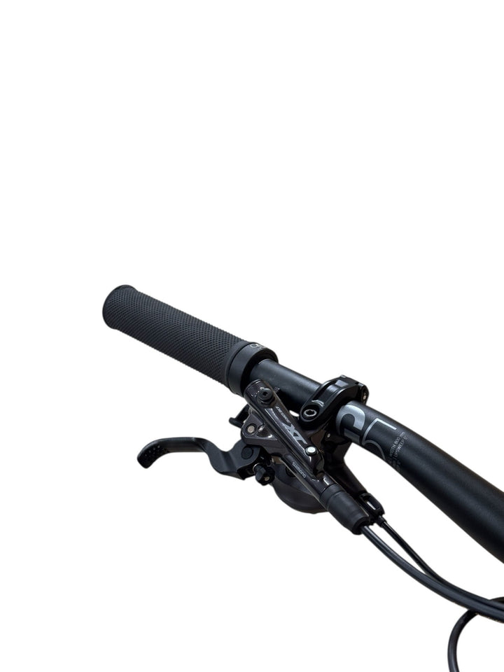 Canyon Strive:ON CFR E-Mountainbike Refurbished Gebruikte fiets 