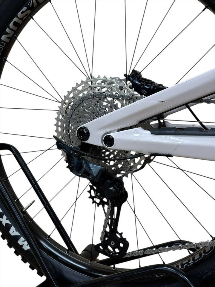 Canyon Torque ON CF 8 E-Mountainbike Refurbished Gebruikte fiets