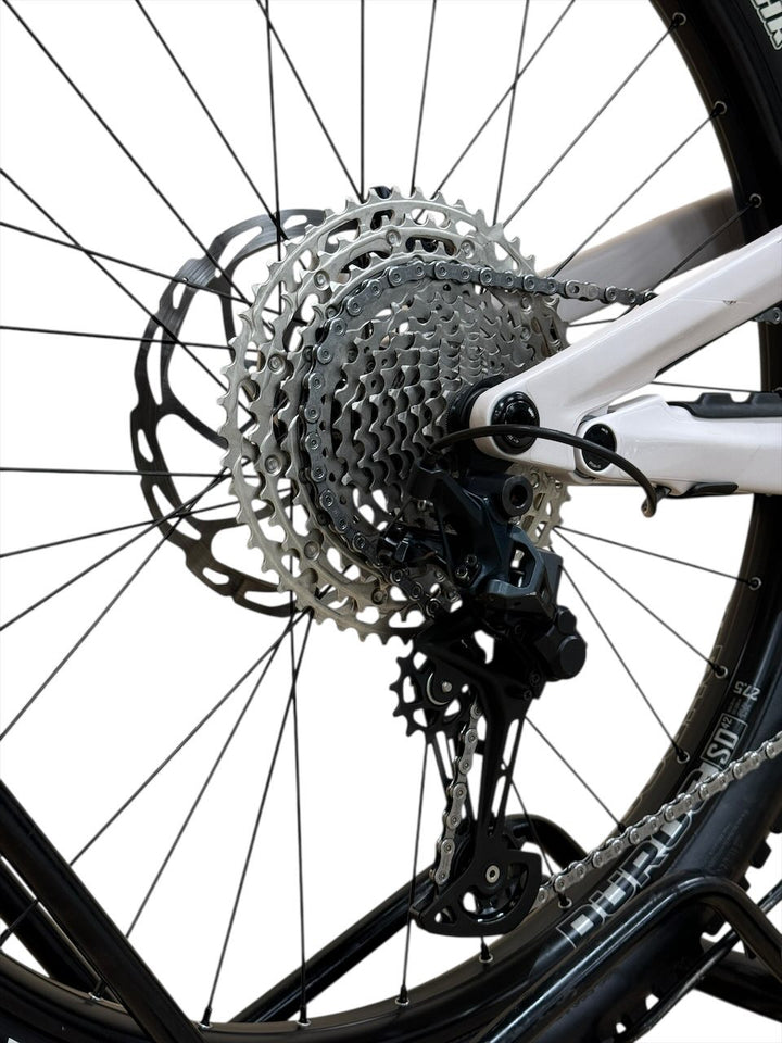 Canyon Torque ON CF 8 E-Mountainbike Refurbished Gebruikte fiets