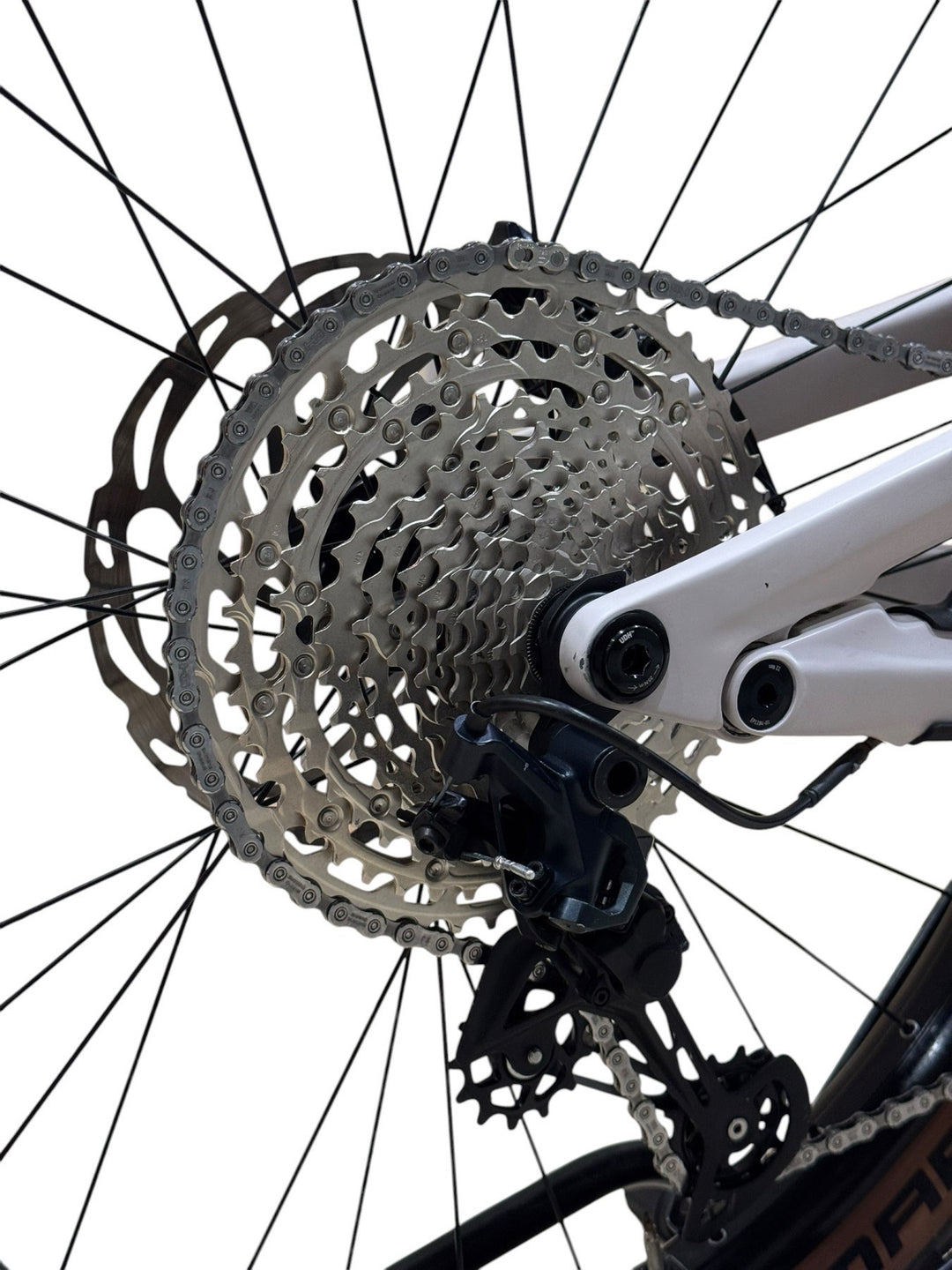 Canyon Torque:ON CF 8 E-Mountainbike Refurbished Gebruikte fiets 