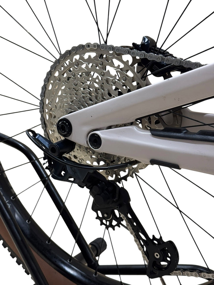 Canyon Torque:ON CF 8 E-Mountainbike Refurbished Gebruikte fiets 