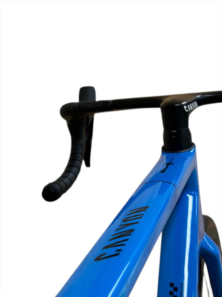 Canyon Ultimate CF SL 8 AXS Movistar Racefiets Refurbished Gebruikte fiets