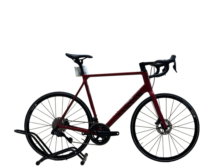 Canyon Ultimate CF SL 8 Disc Di2 Racefiets Refurbished Gebruikte fiets 
