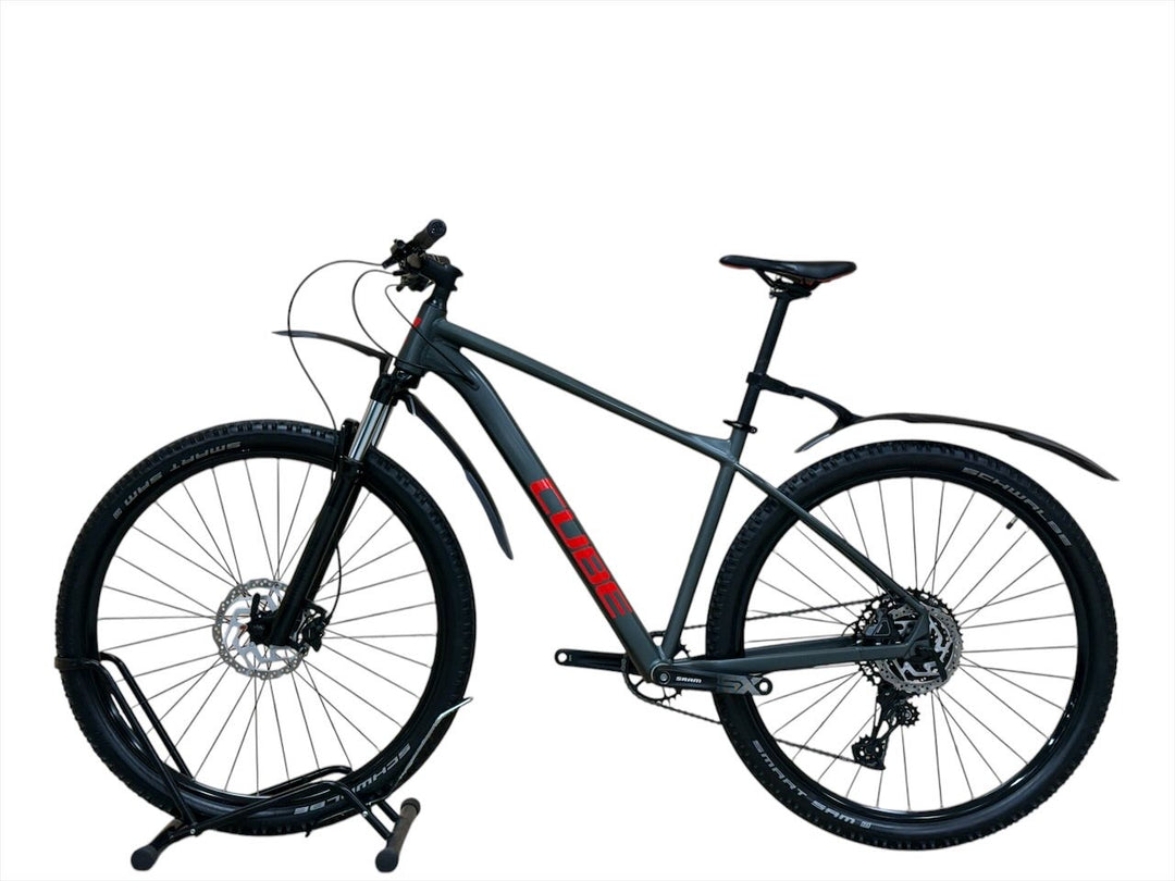 mountainbike cube analog 29 Cube Analog 29 inch mountain bike Refurbished Second -hand mountain bike – H&B Exclusive
