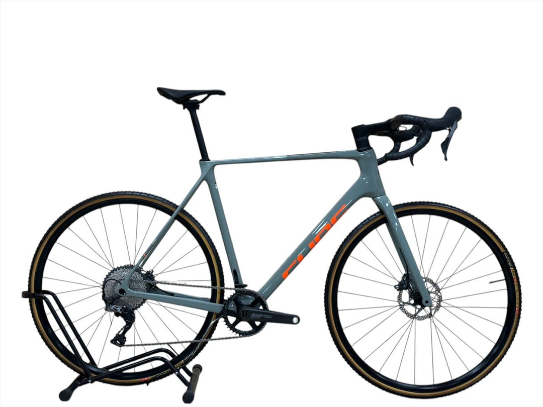 cube cross race pro pedale Cube Cross Race C62 Pro Cyclecross Refurbished Second -hand Cyclecross – H&B Exclusive