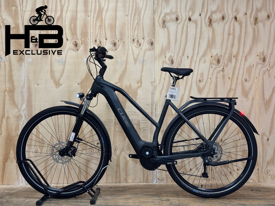 Cube Kathmandu Hybrid One 625 E-Bike Refurbished second -hand E-Bike – H&B Exclusive