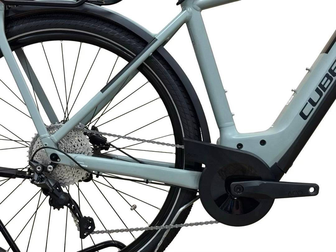 Cube Kathmandu Hybrid One 750 E-Bike Refurbished Gebruikte fiets