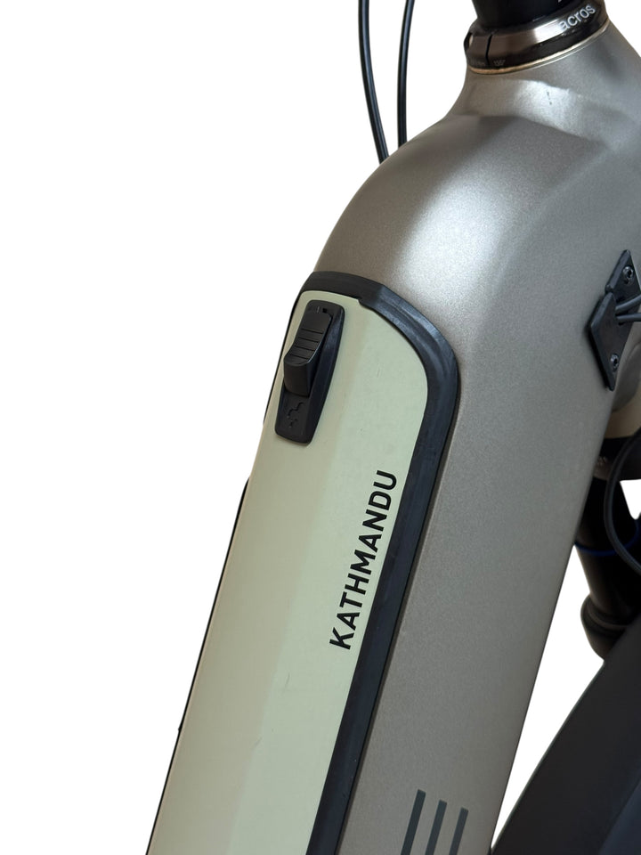 Cube Kathmandu Hybrid Pro 625 E-Bike Refurbished Gebruikte fiets