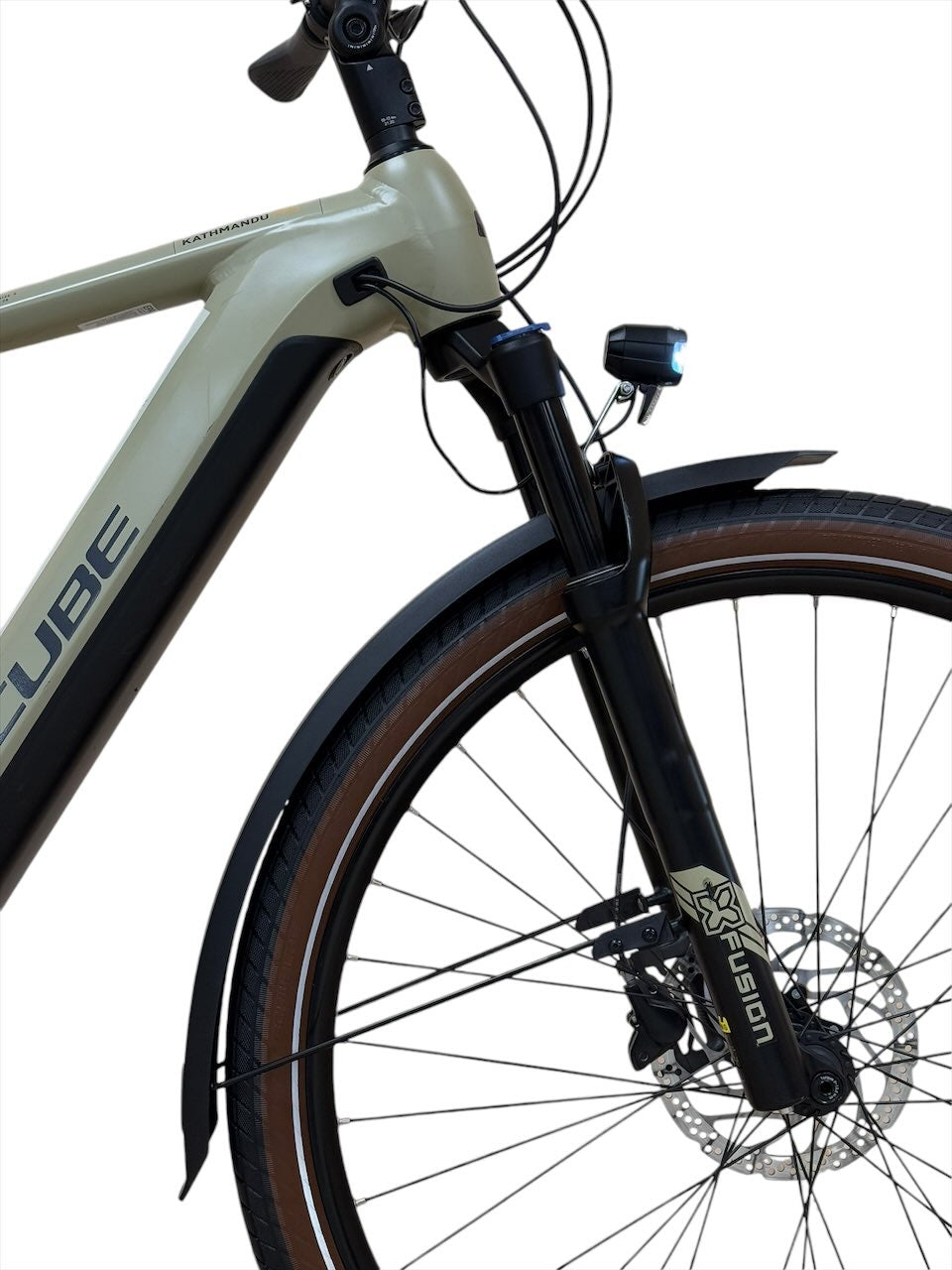 Cube Kathmandu Hybrid Pro 625 E-Bike Refurbished Gebruikte fiets  