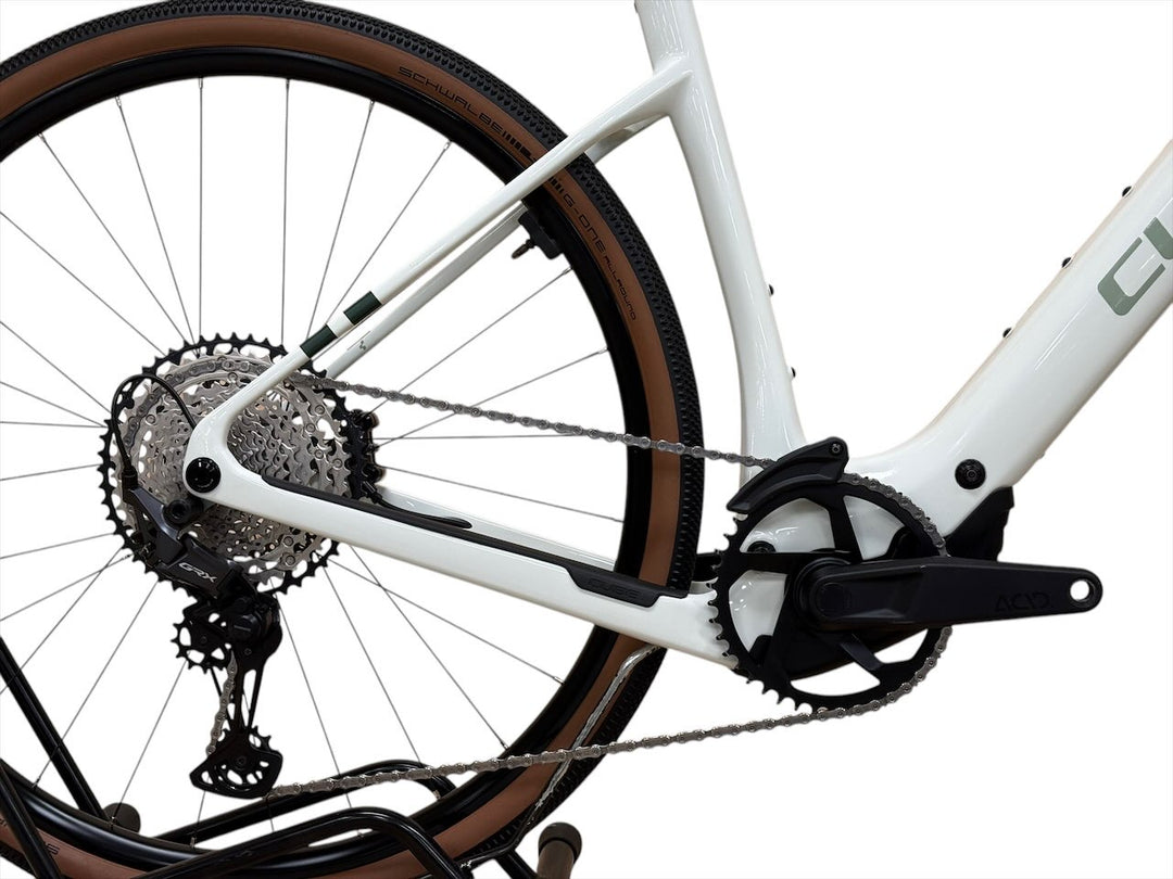 cube gravel bike elektro Cube Nuroad Hybrid C62 Race 400x Electric Gravel bike Refurbished second -hand Electric Gravel bike – H&B Exclusive