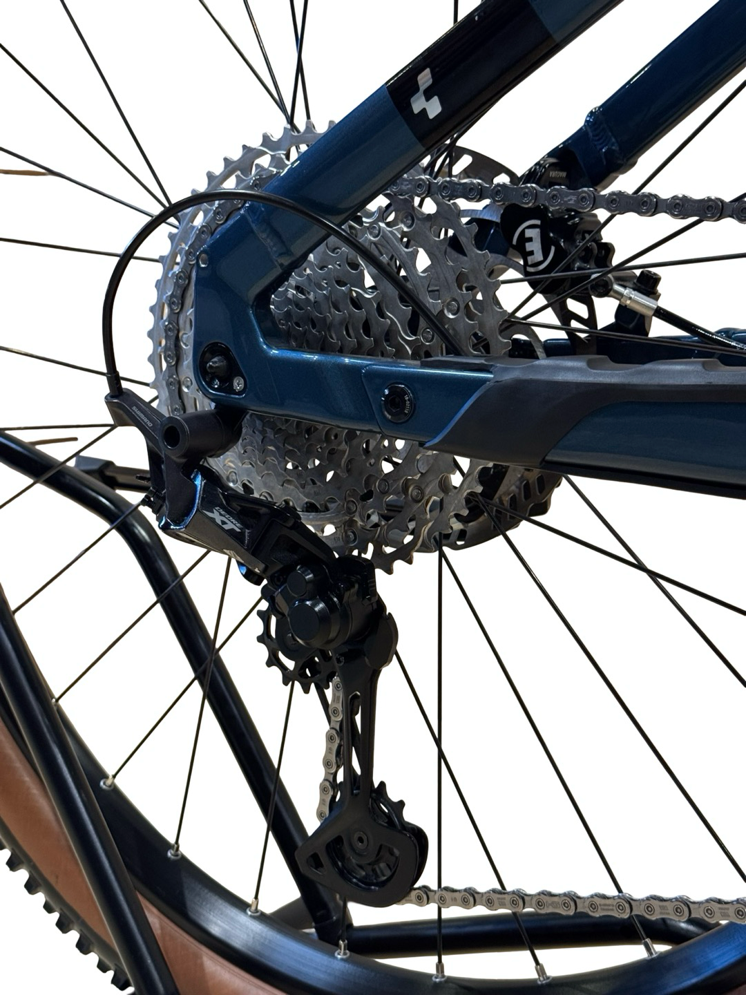 Cube Stereo Hybrid 120 Race 750 29 tommer el-terrengsykkel Oppusset Brukt sykkel