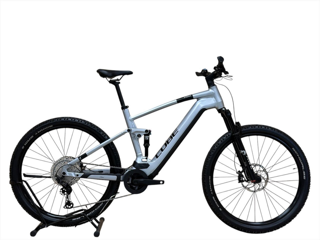 cube mountainbike weiß Cube Stereo Hybrid 120 Race 750 29 Zoll E-Mountainbike Generalüberholt aus zweiter Hand E-Mountainbike – H&B Exclusive