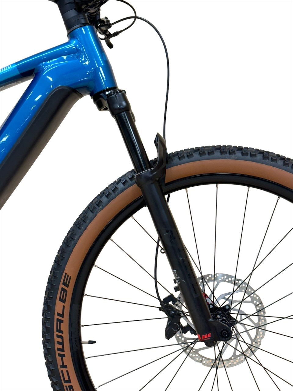 cube stereo hybrid 120 sl 625 29 blue n yellow Cube Stereo Hybrid 120 SLX 750 29 Zoll E-Mountainbike – H&B Exclusive