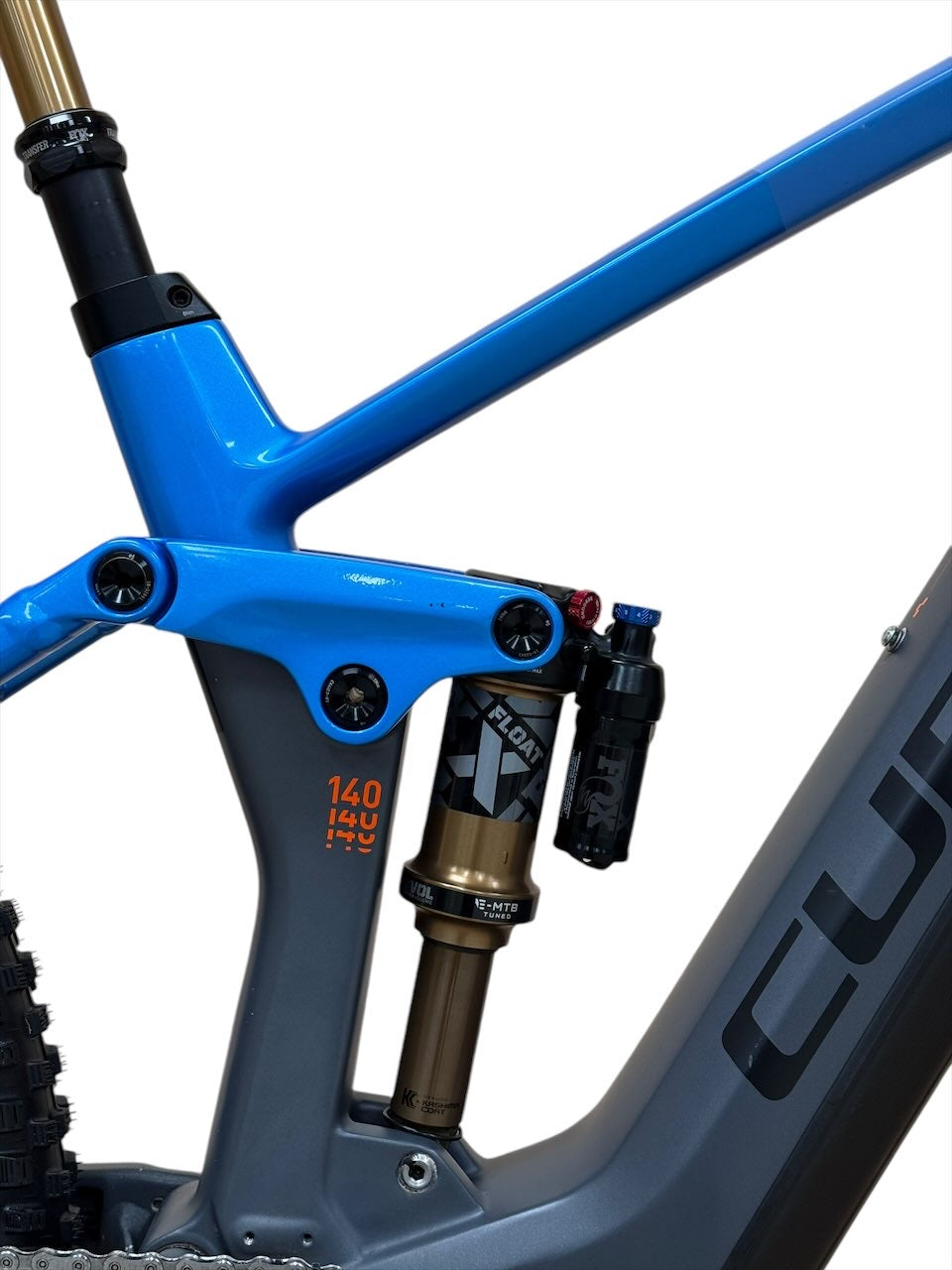 stereo hybrid 140 hpc actionteam 750 29 Cube Stereo Hybrid 140 HPC Action Team 750 29 inch E-Mountainbike – H&B Exclusive