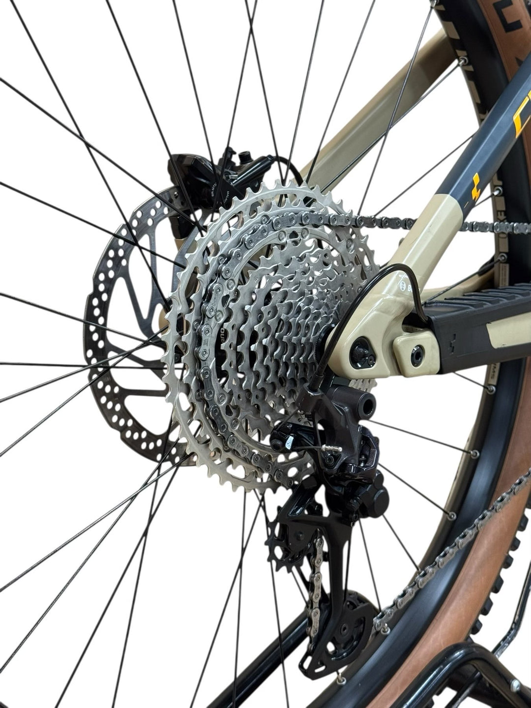 Cube Stereo Hybrid 140 HPC Race 625 29 inch E-Mountainbike Refurbished Gebruikte fiets 