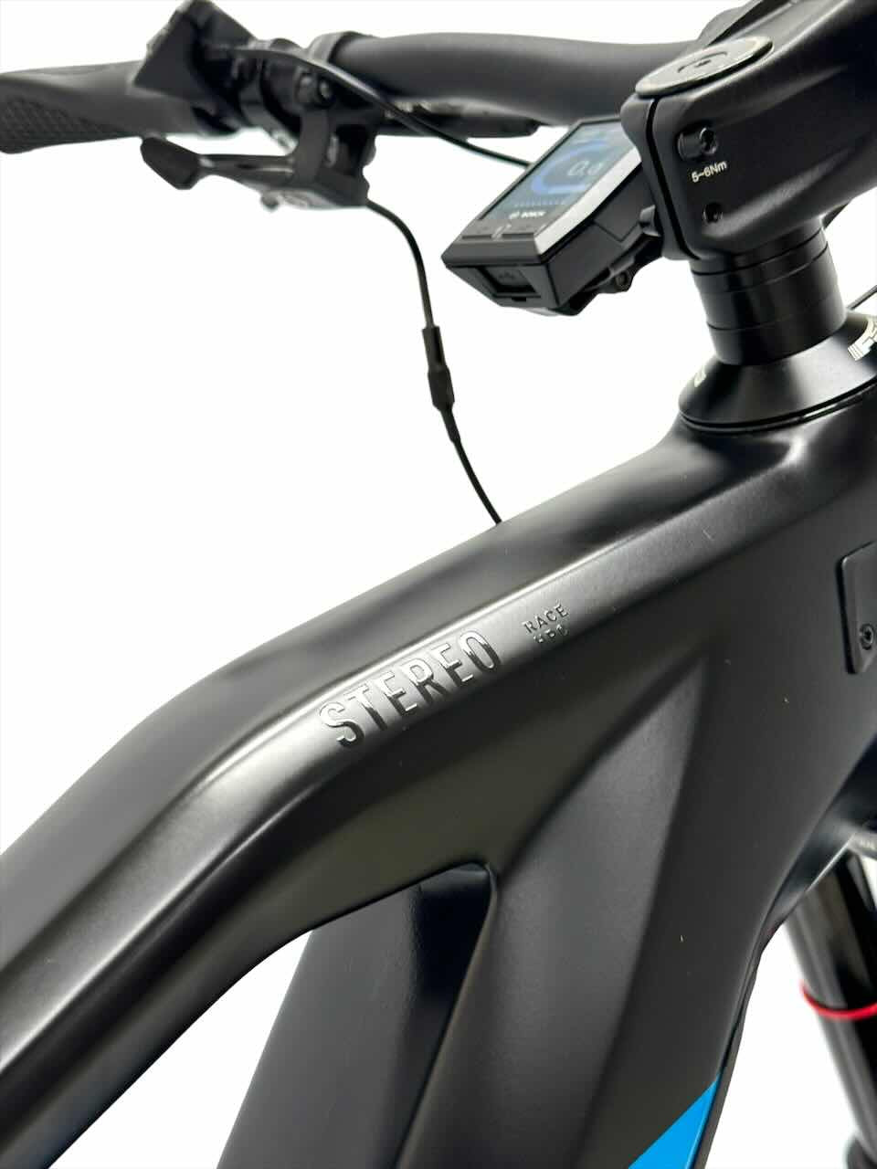 2020 cube stereo hybrid 140 hpc race 625 29 Cube Stereo Hybrid 140 HPC Race 625 29 inch E-Mountainbike Refurbished Used  bike – H&B Exclusive