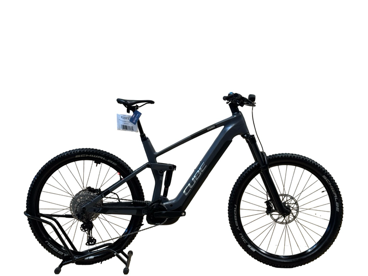 Cube Stereo Hybrid 140 HPC Race 750 29 tommer el-terrengsykkel Oppusset Brukt sykkel