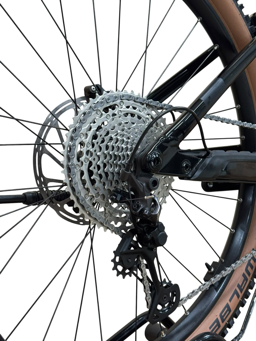 Cube Stereo Hybrid 140 HPC Race 750 29 tommer el-terrengsykkel Oppusset Brukt sykkel 