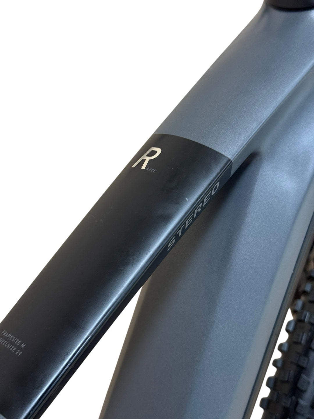 Cube Stereo Hybrid 140 HPC Race 750 29 inch E-Mountainbike Refurbished Gebruikte fiets 