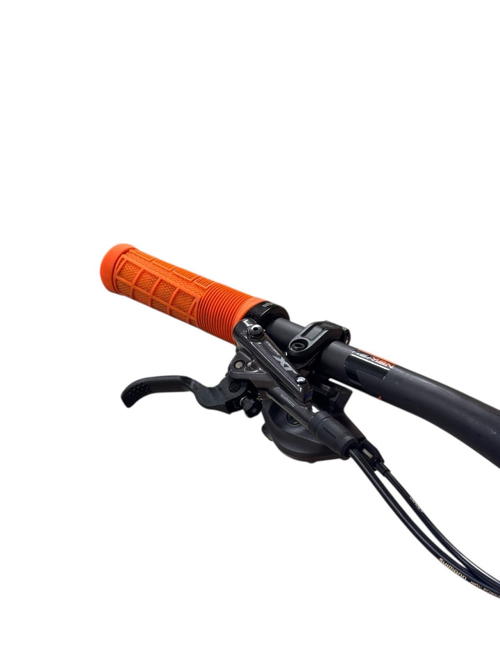 Cube Stereo Hybrid 160 HPC Action Team 750 E-Mountainbike Refurbished Gebruikte fiets