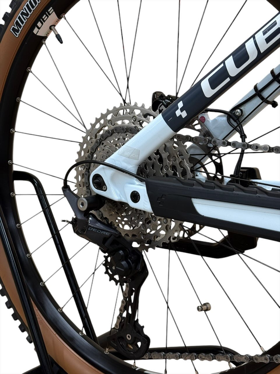 Cube Stereo Hybrid 160 HPC Race 625 27.5 inch E-Mountainbike Refurbished Gebruikte fiets 