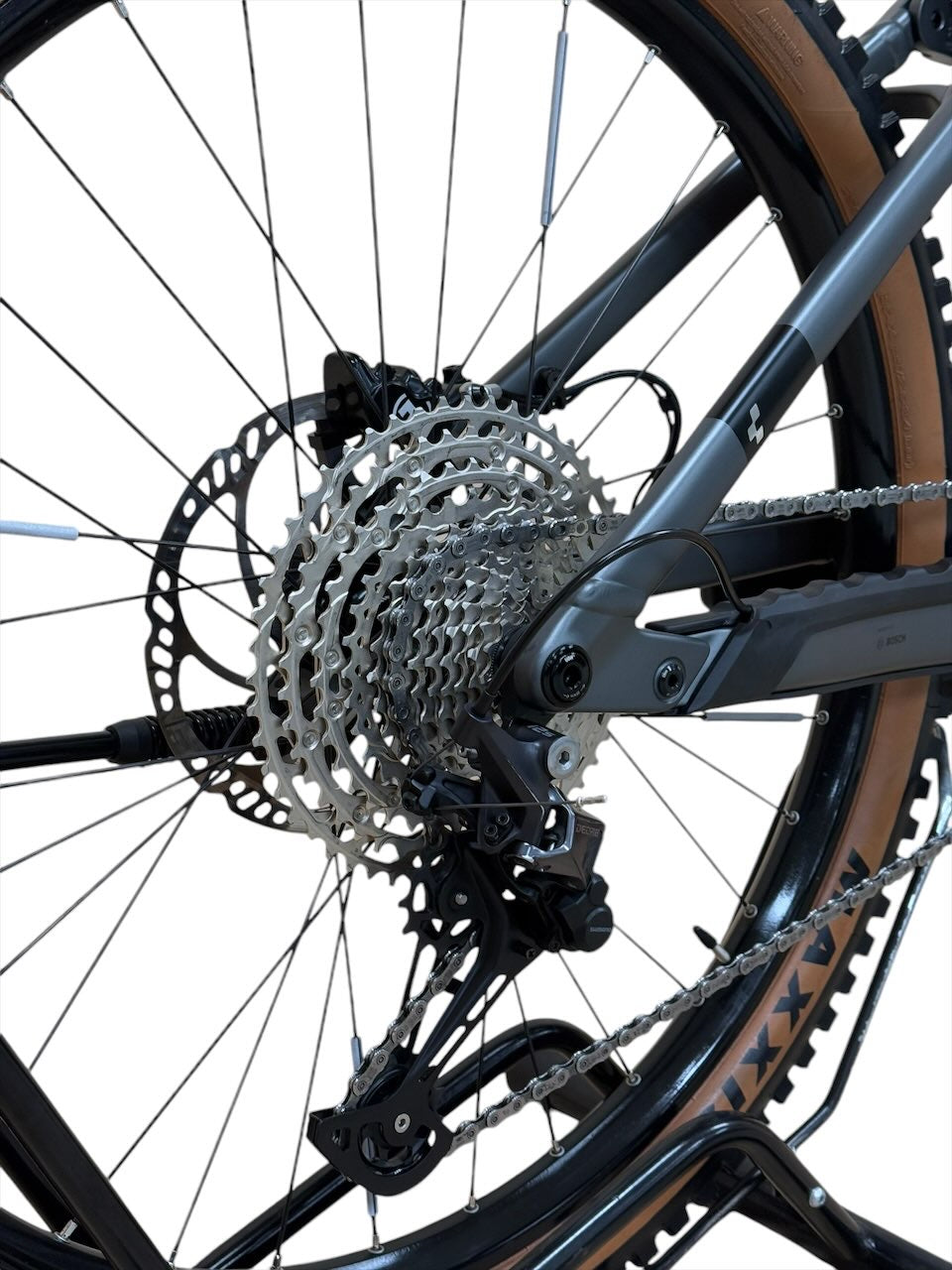 Cube Stereo Hybrid 160 HPC Race 750 27.5 inch E-Mountainbike Refurbished Gebruikte fiets 