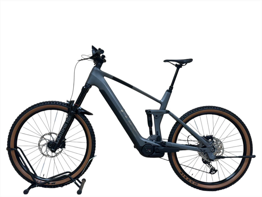 Cube Stereo Hybrid 160 HPC Race 750 27.5 inch E-Mountainbike Refurbished Gebruikte fiets 