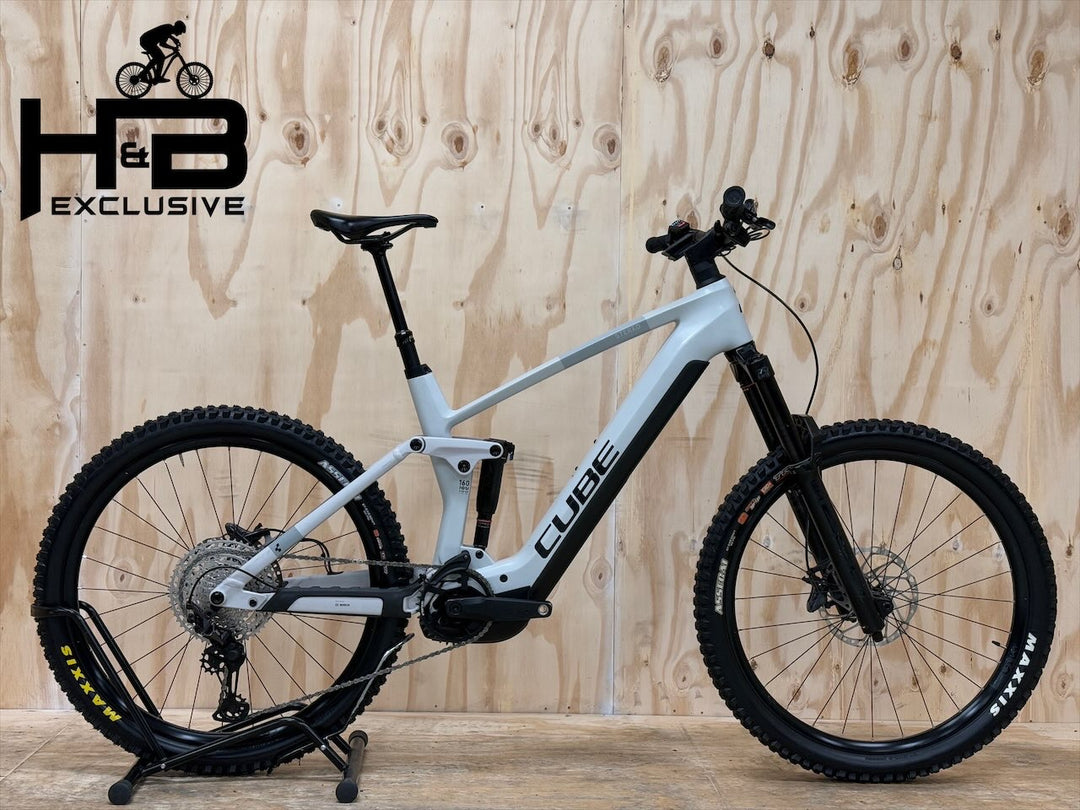 cube stereo hybrid 160 hpc slx 750 27.5 carbon Cube Stereo Hybrid 160 HPC SLX 750 27.5 inch E-Mountainbike Refurbished used E-Mountainbike – H&B Exclusive