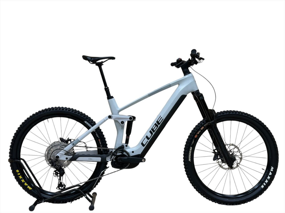 stereo hybrid 160 hpc slx 750 27.5 Cube Stereo Hybrid 160 HPC SLX 750 27.5 inch E-Mountainbike Refurbished used E-Mountainbike – H&B Exclusive