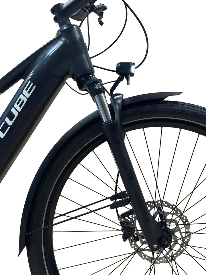 Cube Touring Hybrid One 625 Vélo électrique Reconditionné Vélo d'occasion 