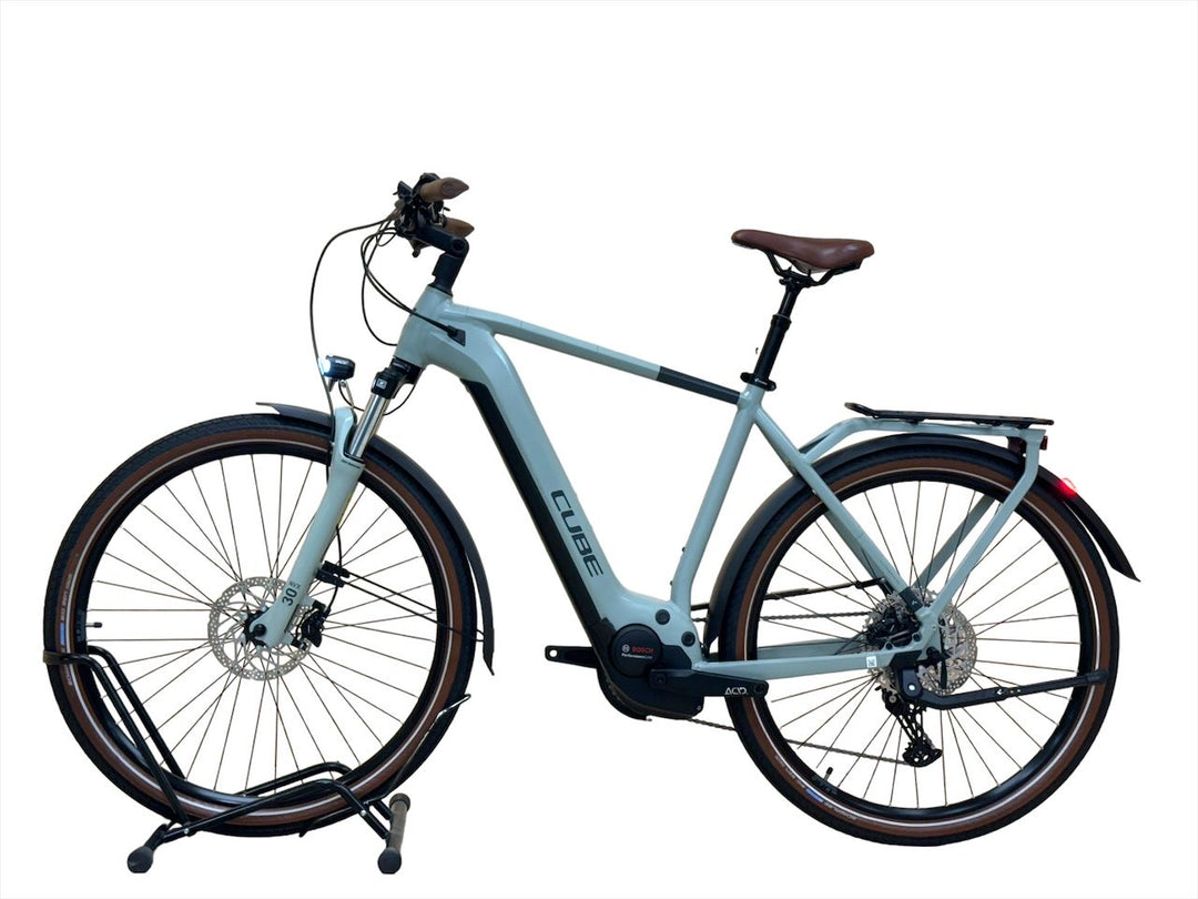 Cube Touring Hybrid Pro 625 28 inch E-Bike Refurbished Gebruikte fiets 