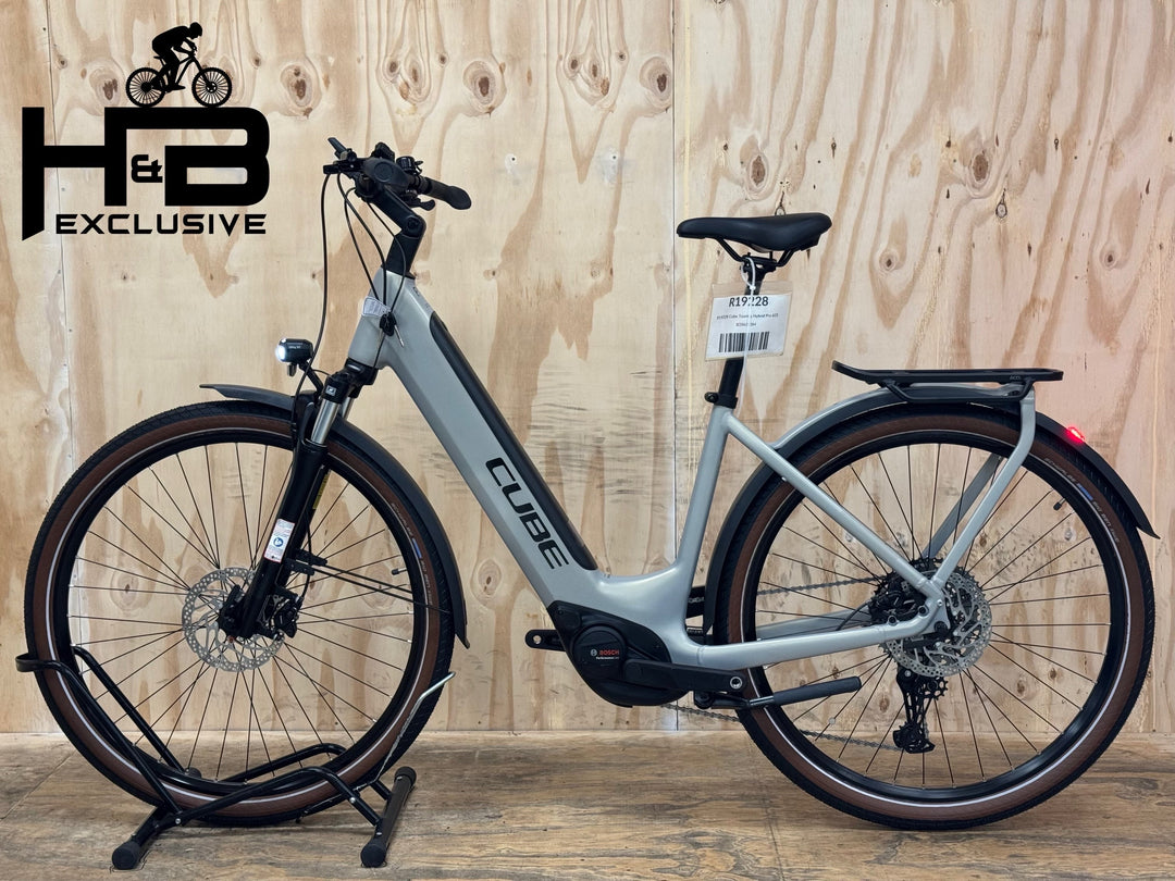 cube e-bike tiefeinsteiger 625 watt Cube Touring Hybrid Pro 625 E-Bike Generalüberholt aus zweiter Hand E-Bike – H&B Exclusive