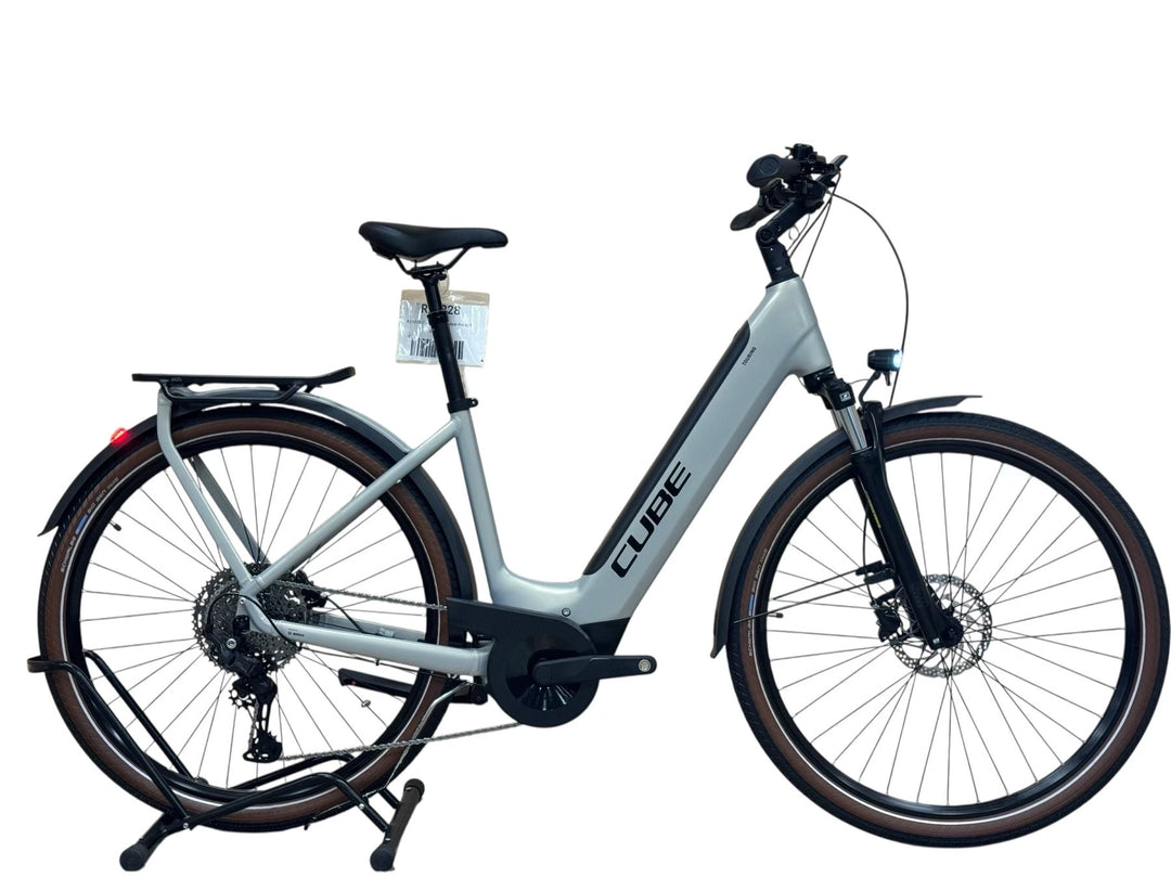 cube e bike touring pro Cube Touring Hybrid Pro 625 E-Bike Generalüberholt aus zweiter Hand E-Bike – H&B Exclusive
