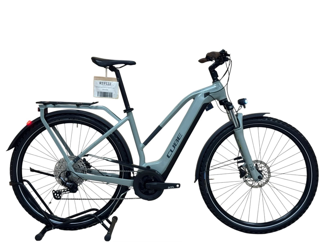 Cube Touring Hybrid Pro 625 E-Bike Refurbished Gebruikte fiets 