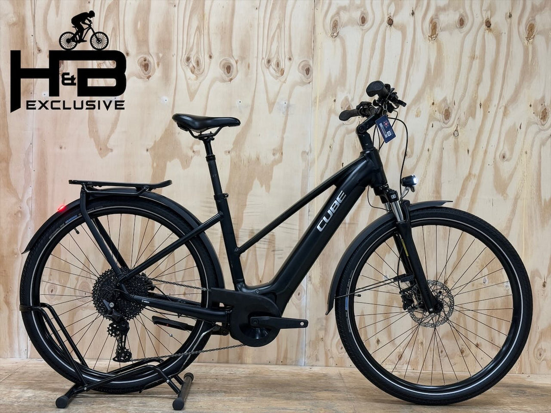 Cube Touring Hybrid Pro 625 E-Bike Refurbished second -hand E-Bike – H&B Exclusive