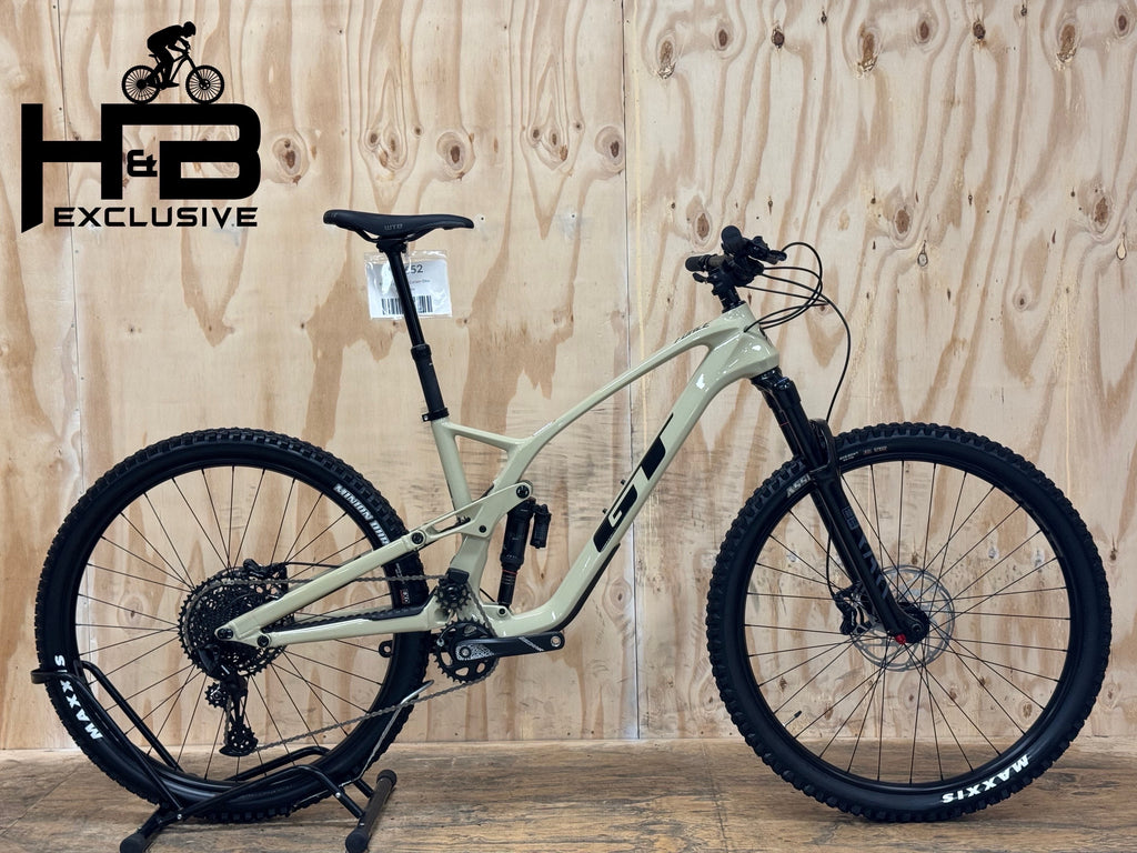 GT_Force_Carbon_Elite_29_inch_