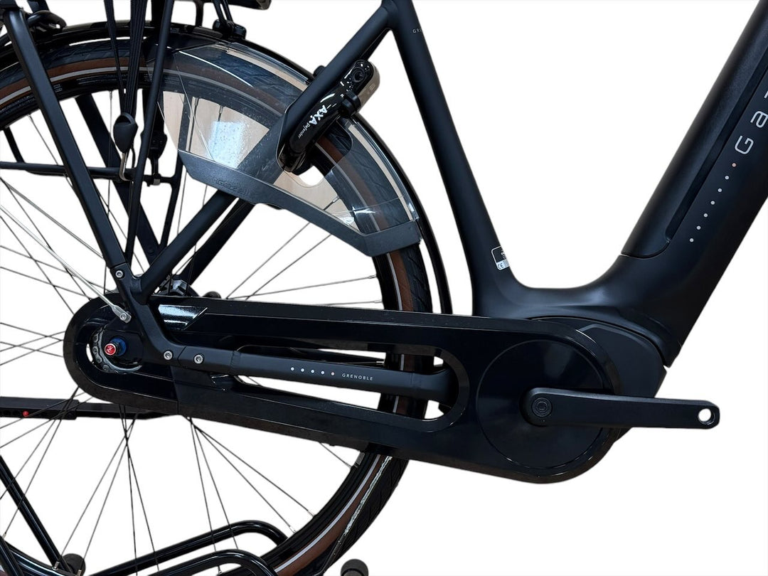 Gazelle Grenoble C8 HMB 28 inch E-Bike Refurbished Gebruikte fiets 