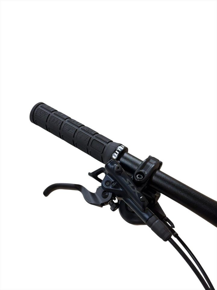 Ghost E-Riot EN CF Pro 27.5 inch E-Mountainbike Refurbished Gebruikte fiets 