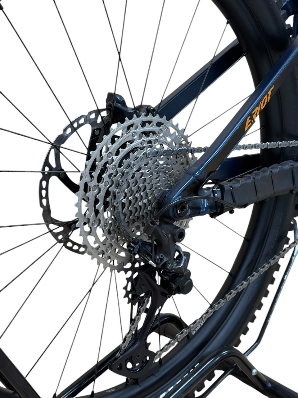 Ghost E-Riot EN CF Pro 27.5 inch E-Mountainbike Refurbished Gebruikte fiets 