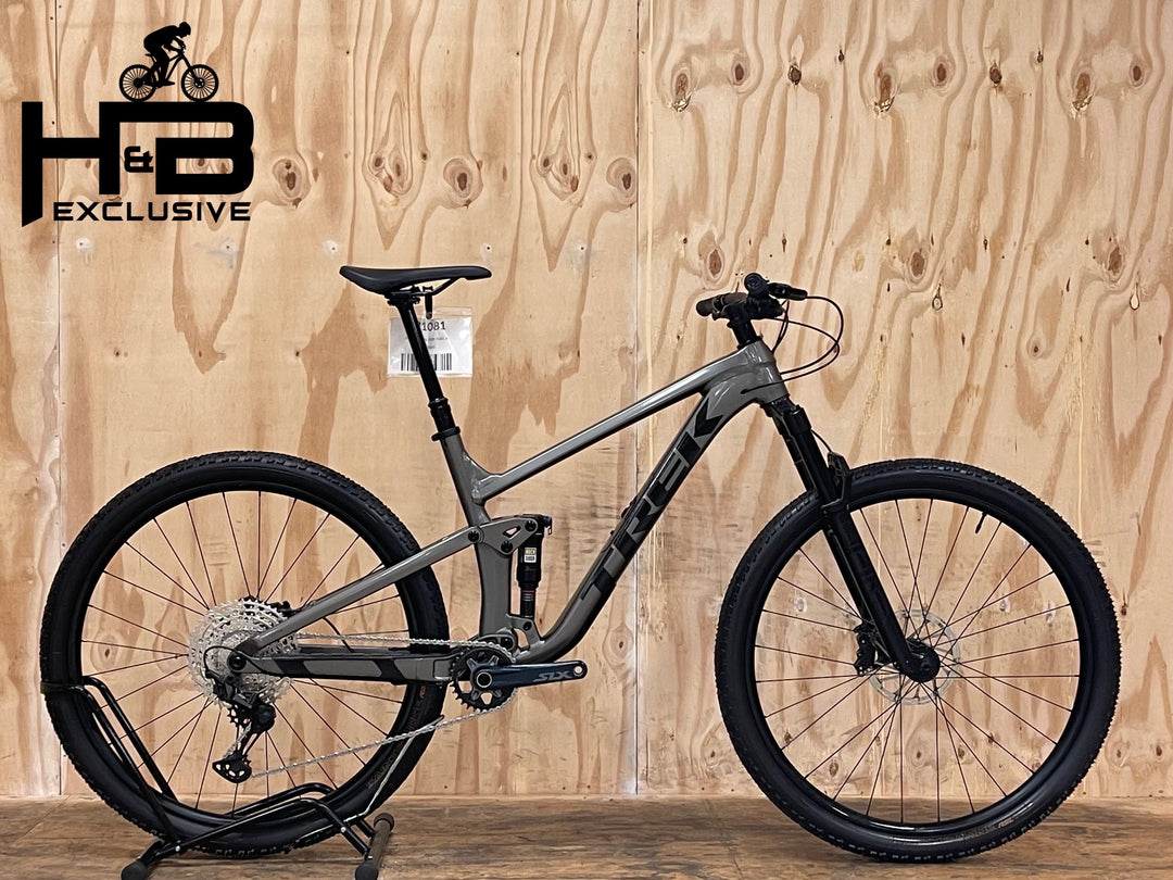 Trek Top Fuel 8 29 tuumaa maastopyörä
