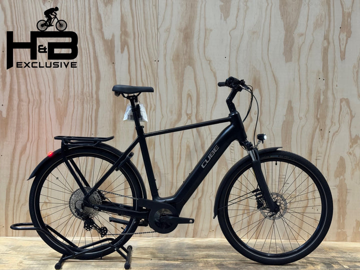 Cube Touring Hybrid Pro 625 E-Bike