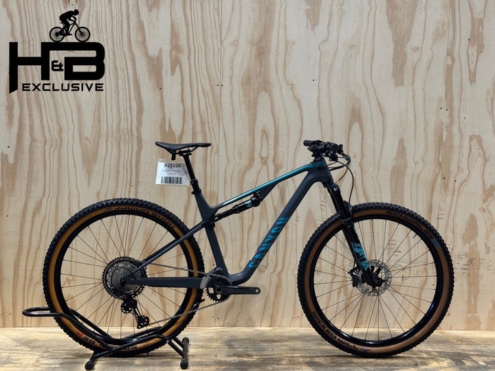 Canyon Lux Trail CF 7 29 inch mountainbike