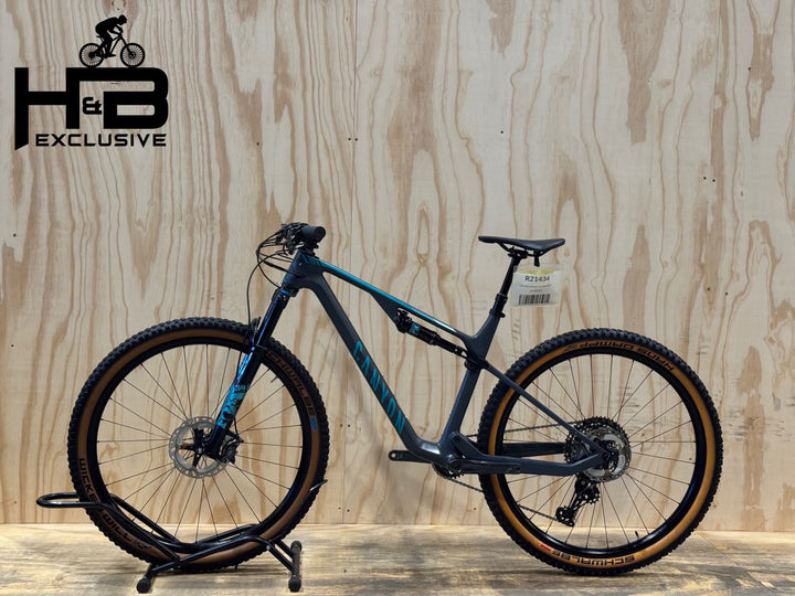 Canyon Lux Trail CF 7 29 inch mountainbike