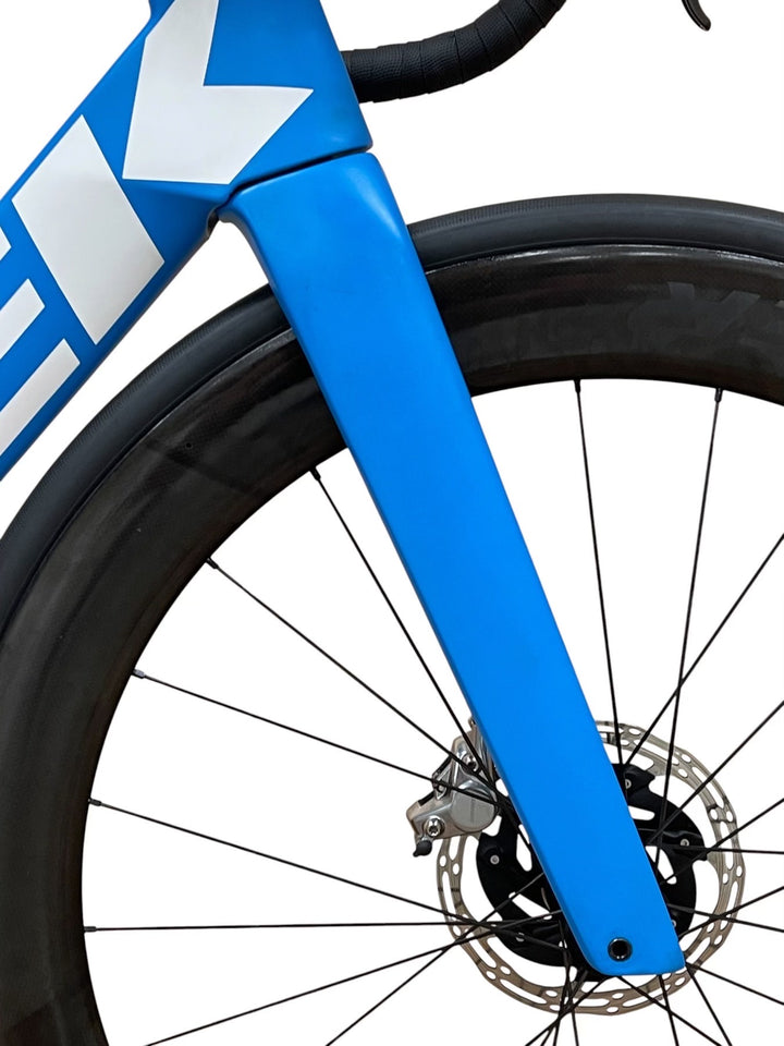 Trek Madone SLR 9 Disc eTap P1 Võidusõidu jalgrattad